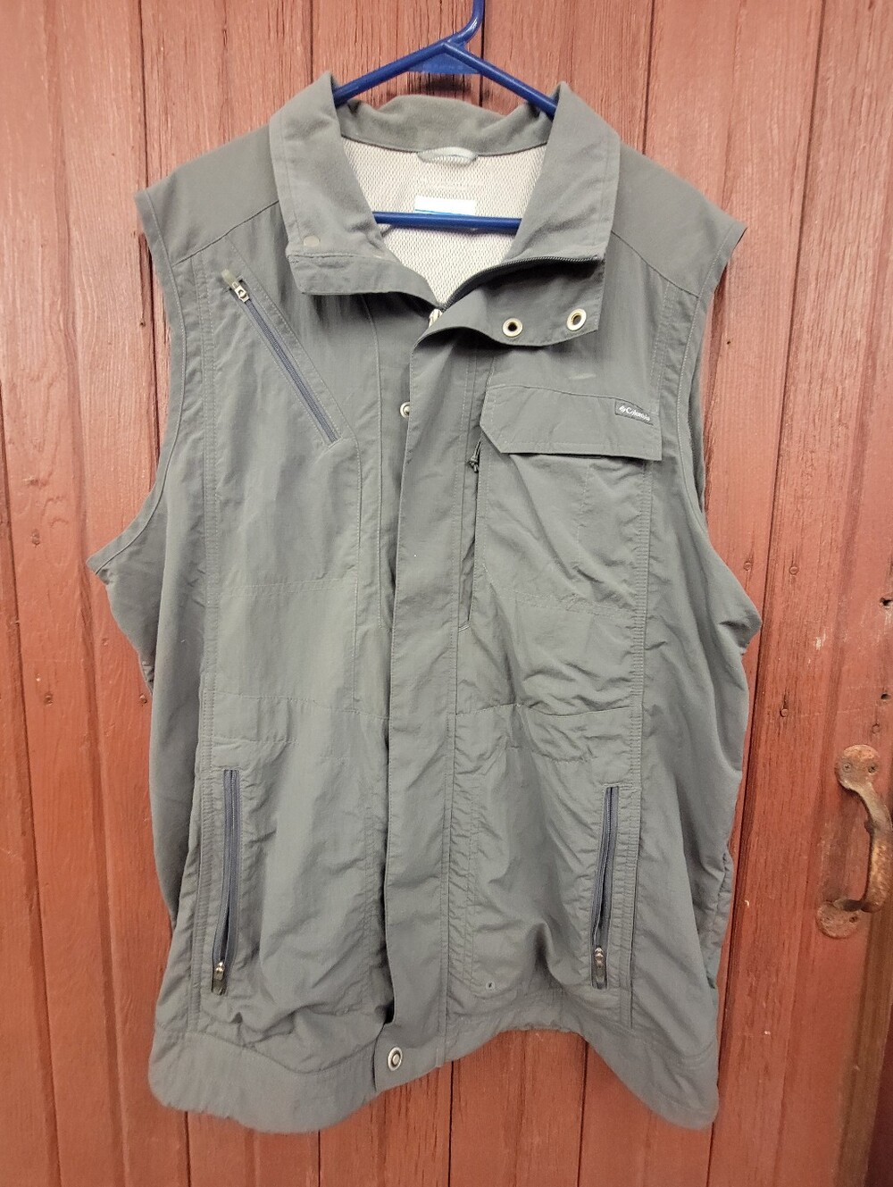 Columbia Omni Shade Sun Protection Vest Gray Mens XL Full Zip Pockets Outdoor